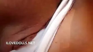 حركة جنسية صريحة ومكثفة بين الذكور