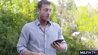 مره تتطلب من زوجه ولم يلبها فلم جنس