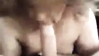 إباحية لأذنيك: قصص صوتية تستحق القذف