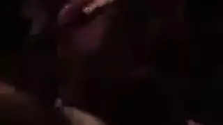 أول جلسة شرج: ضخ طيزها الضيق