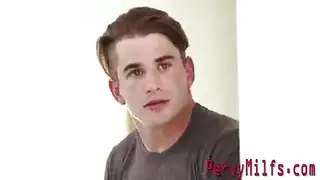 ممتلئة الجسم جب ناضجة السيدة شينا تاناكا مارس الجنس أثناء الصب