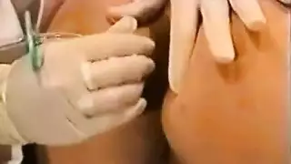 شريط جنس قديم: مهبل مضروب حتى التحطيم