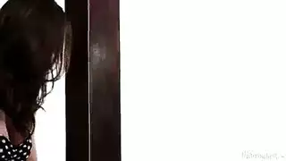 مراهقة في حالة شبق رغم دورتها