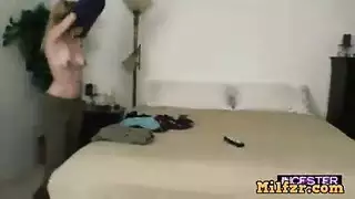 إباحية بقضيب وحشي مص قضيب ضخم جداً
