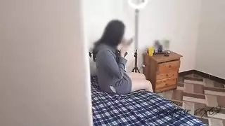 تعليم اخي الجنس من خلف الملابس الداخليه