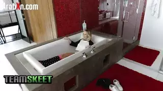 تهديد بالسجن أو مص قسري بعد التسلل