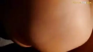 ربة منزل ملولة تتعرض للجماع أثناء برنامجها