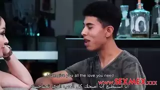 باميلا ريوس تمارس الجنس مع قضيب شاب شغف خام