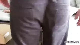 مشهد بدون وقاية: ابن الأخ والعم في مشهد إكس إكس إكس