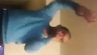 نشوة قوية وانزال حليب