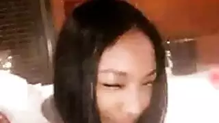علاقة جنسية مثلية جماعية صريحة في الاحتفال