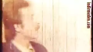 ممارسة ثلاثية مجهولة مع فحلين ضخمين