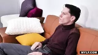 العاهرات الشهوانيات يتم حشوهن مثل الديك الرومي حركة إكس إكس إكس