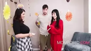 عيد شكر آسيوي جماعي: تفحّم هذه الفتحات