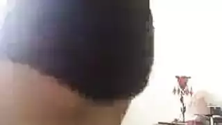 سكس لايف سعودية ترقص ديودها الضخمة