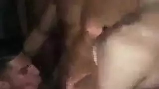 الشقراء ماكسين تأخذ قضيب مديرها في فيلم إباحي عنيف