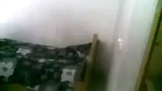 الفتاة الشقراء تحصل على ثقب شرجي عنيف
