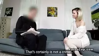 مجموعه رجال على بنت وحده ينيكونه