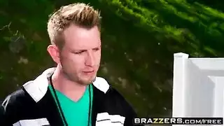 زوجة عند الطبيب