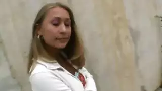 أمسية أختي الرومانسية تتحول إلى حفلة بسقوط السائل المنوي