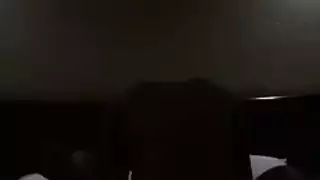أفلام إباحية للأقارب غير الأشقاء: شرج بجانب المسبح مع ربة منزل سمراء