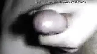 تحقيق خيال اللعق الشرجي مع رجل مستقيم على الأريكة