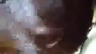 شقراء مغرية جيني نويل تأخذ قضيبًا صلبًا بينما يتم إصبع شرجها