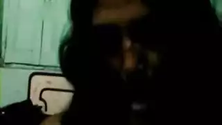 تفاوضت بقضيبي، وتساوت بلساني على فرجها