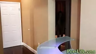 مشهد إكس إكس إكس: ضربها وهي تقبل