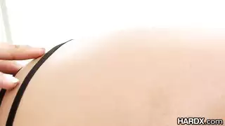اخت تريد قذف الاخ