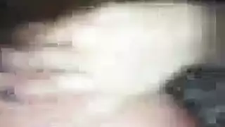 ربة منزل خائنة في كعب الشوكولاتة تأخذ قضيب أسود كبير
