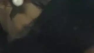 بنت وسط رجال كثيرا نك