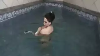 أول مرة شرجية مع شأنث بداية قاسية
