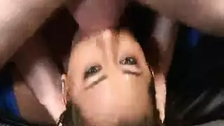 نجم بورن لاتينية تأخذ قضيب أسود عملاق بعمق