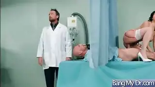 رجل ينيك الدمية اليبانية الحسية