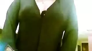 الينا اجلي وابنها