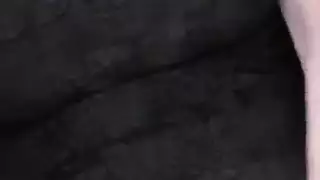 قضيب نحيل يختار شرجي صارم بدلاً من غرامة