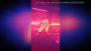حفيد منحرف يريد أنين جدته كصوت لإباحية