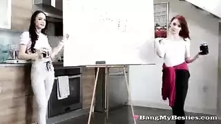 خيال إباحي مراهق: ركوب قضيب ضخم