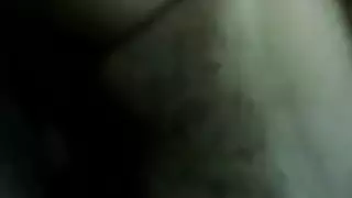 قام زوجها بربطها لأصدقائه ديوث