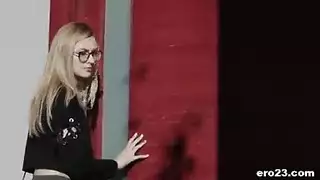 تبادل الأدوار الجنسي المثير ممارسة الجنس من الطرفين