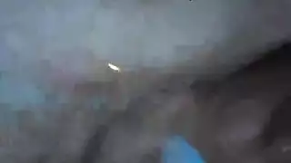 أخ الكبير يفتح الكوس