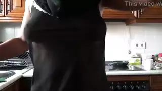أخذ زب تركي عميق في مؤخرتي