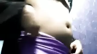 عاهرة مصرية محجبة تثير متابعيها