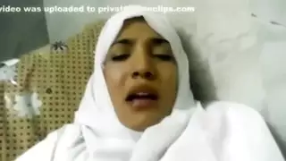 محجبات عرب مصريات ونيك في عيادة الطبيب