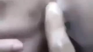 حشو طيز عاهرة جزائرية في بورن خام