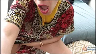 مقطع بورن عربي: فتاة مغربية تنيك من الفم والفرج
