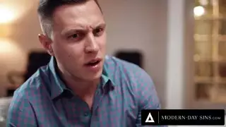 أختان تمتلئ مهبليهما من نفس الفحل