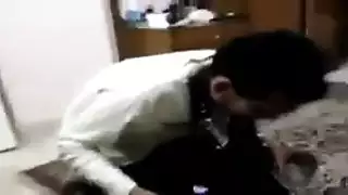 العشيقة الجزائرية تؤدب زوجها في فيلم إباحي هاوي عنيف