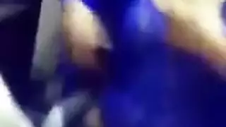 العاهرة الممتلئة جوجو: رقصها الساخن يتحول إلى فعل صريح